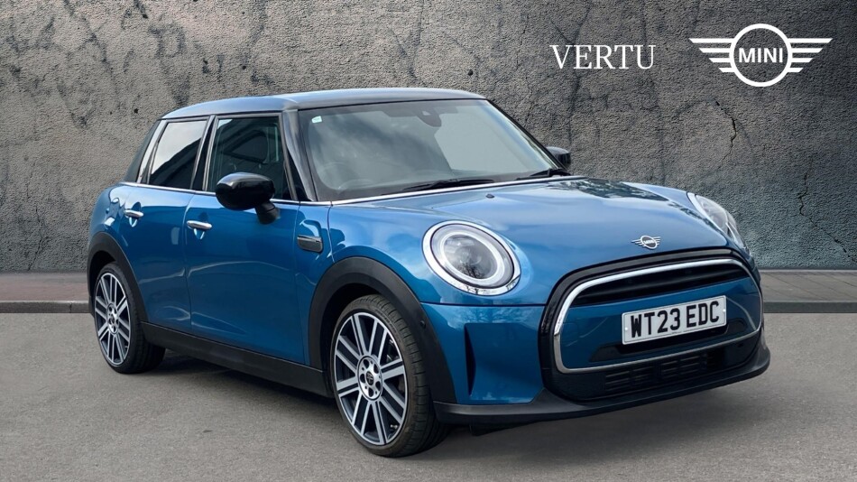MINI Hatchback 1.5 Cooper Exclusive Premium Plus 5dr Auto Petrol Hatchback